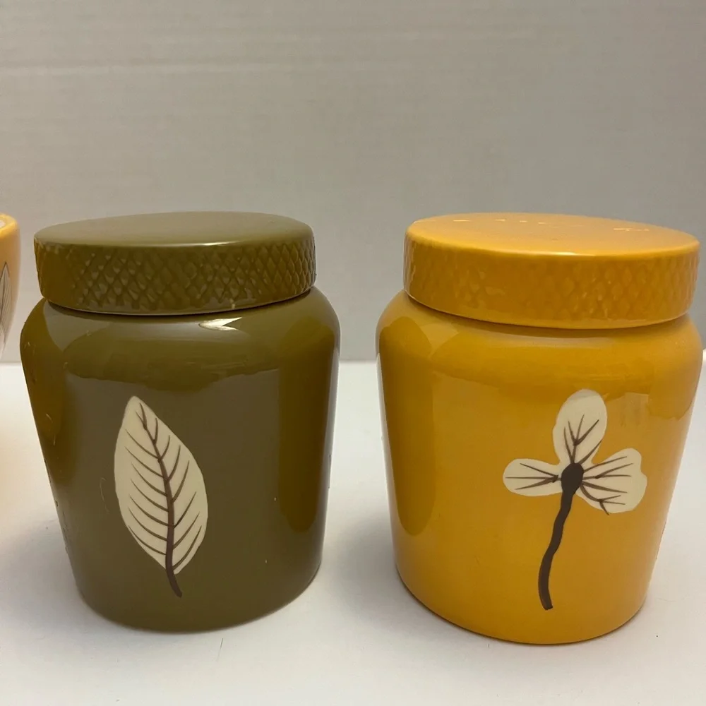 TAG Mixing Bowl and Condiment set